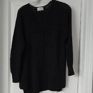 Universal Thread Women's V-Neck Black Sweater